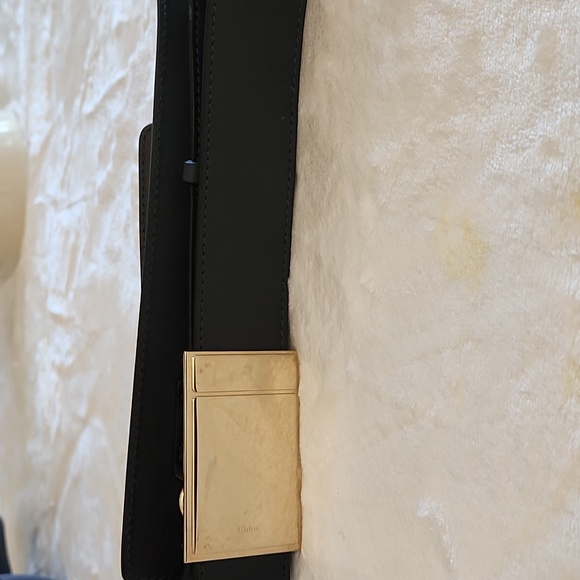 Chloe Bailey Two Toned Navy Bag - Picture 12 of 13